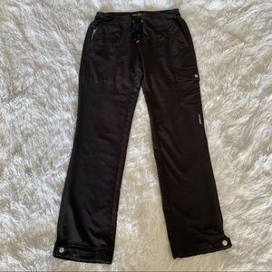 Healing Hands 360 pants